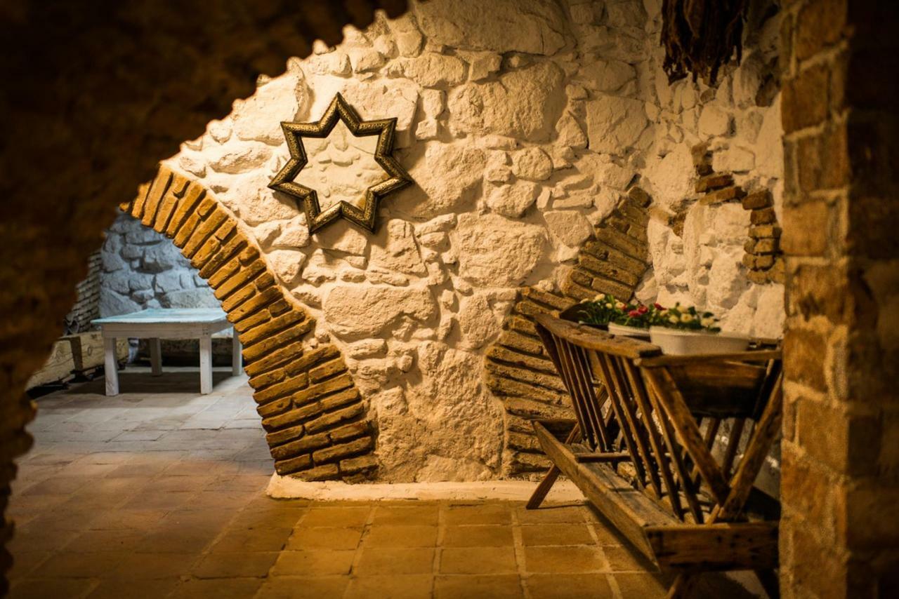 Cr 4 Estrellas La Posada De Los Sentidos En Jarandilla De La Vera Caceres Eksteriør bilde